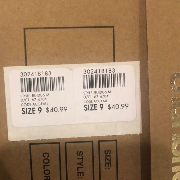 Heels - Picture 4 of 5